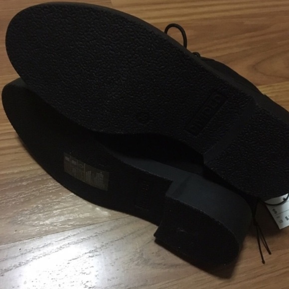 H&M Lace Up Boot - Picture 5 of 5